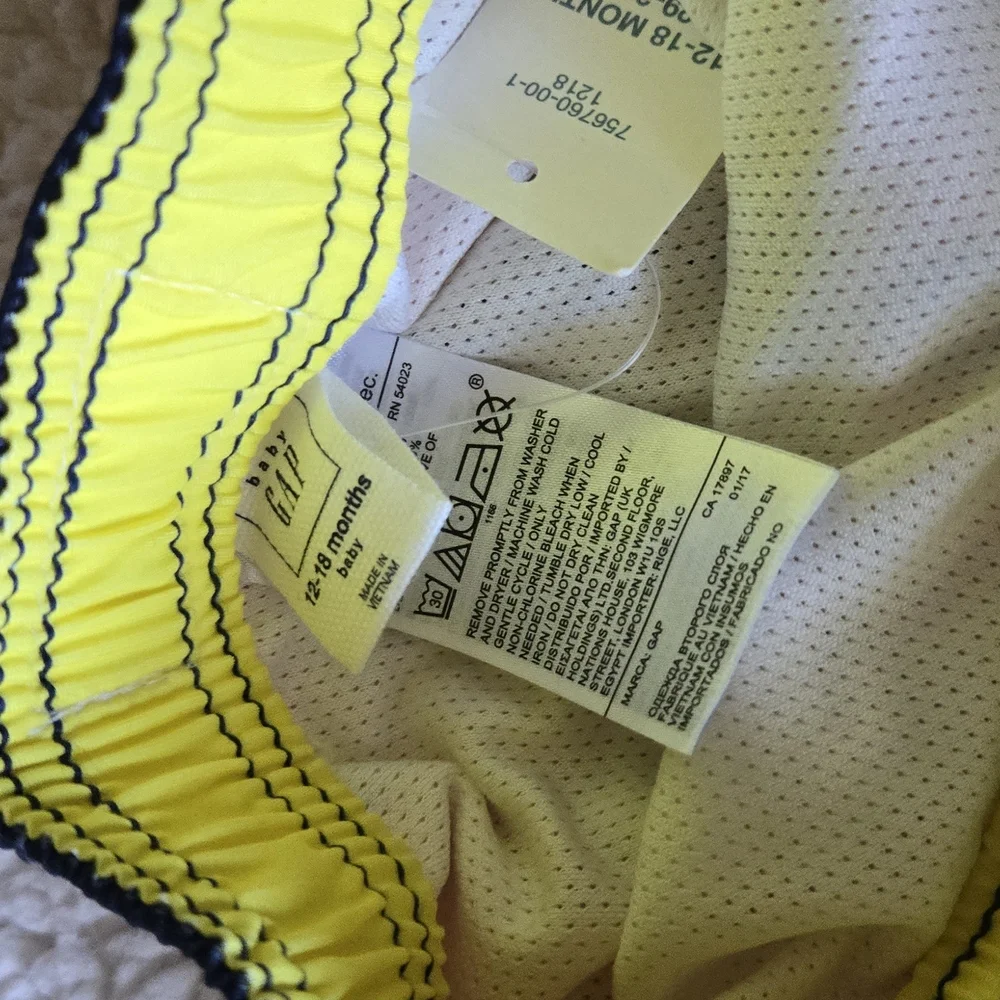 GAP Kids Orange Pineapple Swim Trunks Baby Boy Size 12-18 Months